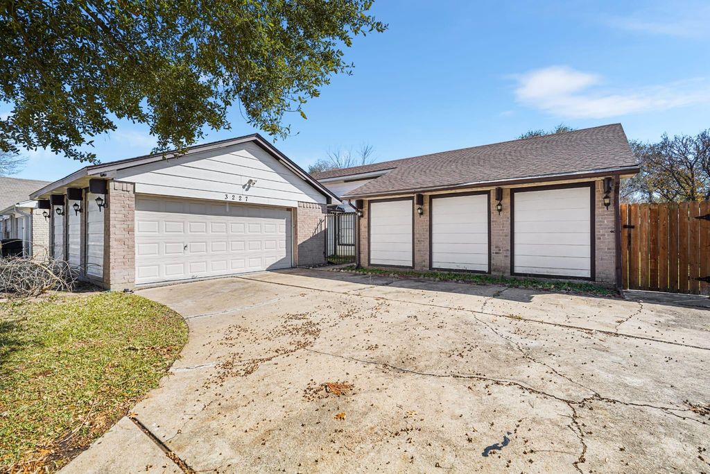 3227 Boxelder Drive, Houston, TX 77082
