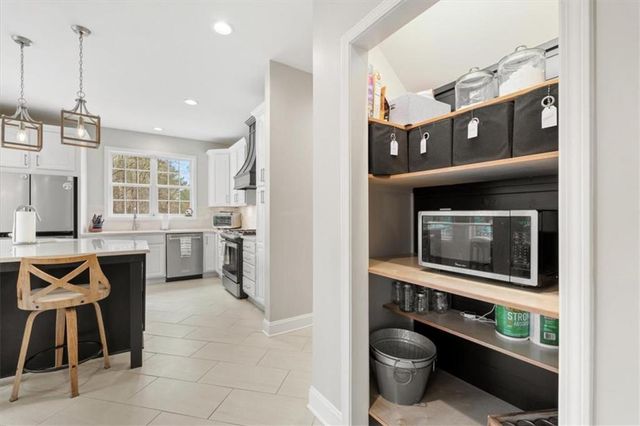 101 Southbend Drive, Carrollton, GA 30116