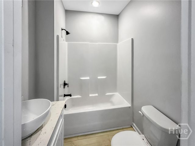 5211 Dillon Avenue, Savannah, GA 31405