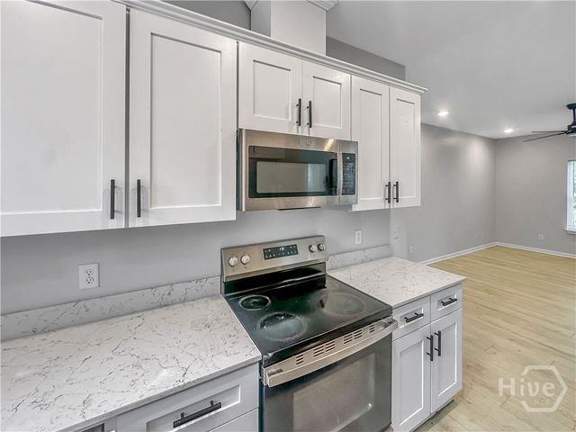 5211 Dillon Avenue, Savannah, GA 31405