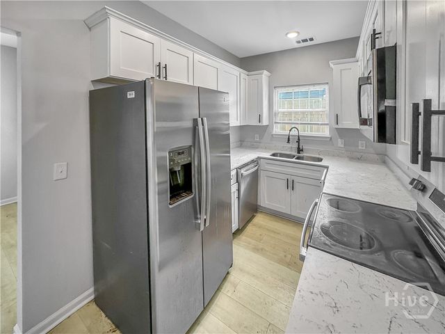 5211 Dillon Avenue, Savannah, GA 31405