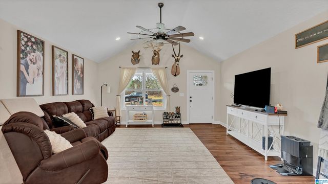 185 HERB COLLETTE DRIVE, Steele, AL 35987