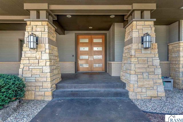 117 Sienna Circle, Mankato, MN 56001