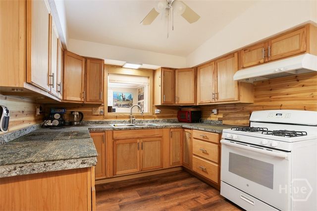 506 McLaws Street, Savannah, GA 31405