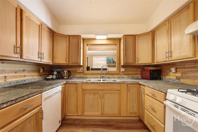 506 McLaws Street, Savannah, GA 31405