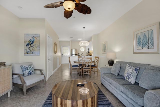 5071 Sunset Village Drive, Duck Key, FL 33050