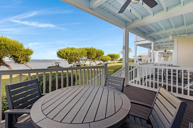 5071 Sunset Village Drive, Duck Key, FL 33050