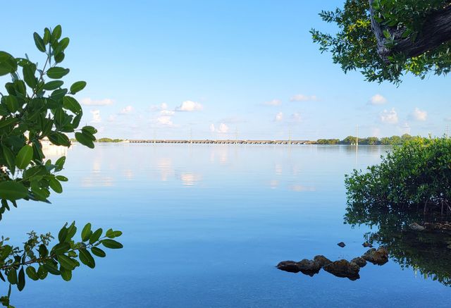 5071 Sunset Village Drive, Duck Key, FL 33050