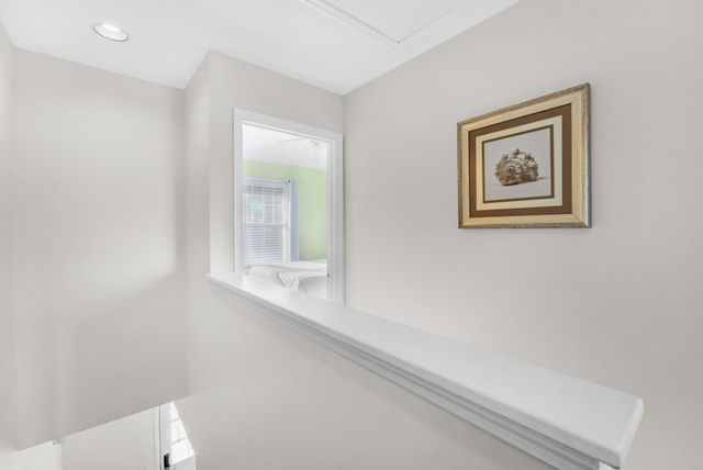 5071 Sunset Village Drive, Duck Key, FL 33050