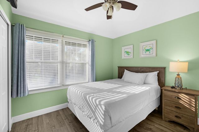 5071 Sunset Village Drive, Duck Key, FL 33050