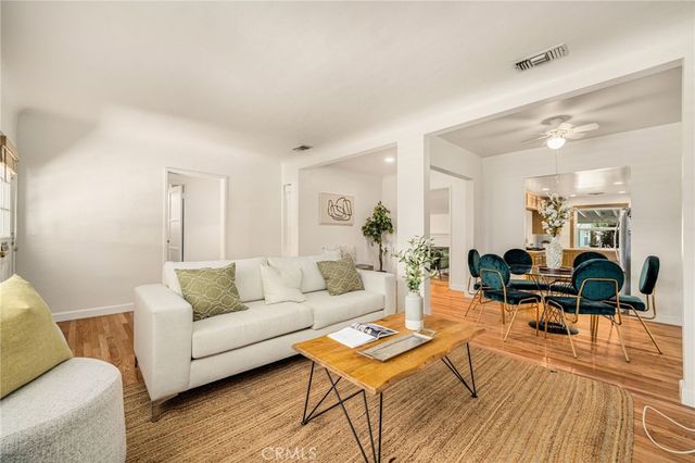 504 N Reese Place, Burbank, CA 91506