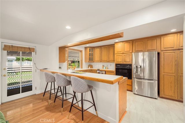 504 N Reese Place, Burbank, CA 91506