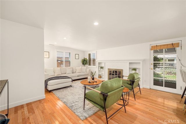 504 N Reese Place, Burbank, CA 91506