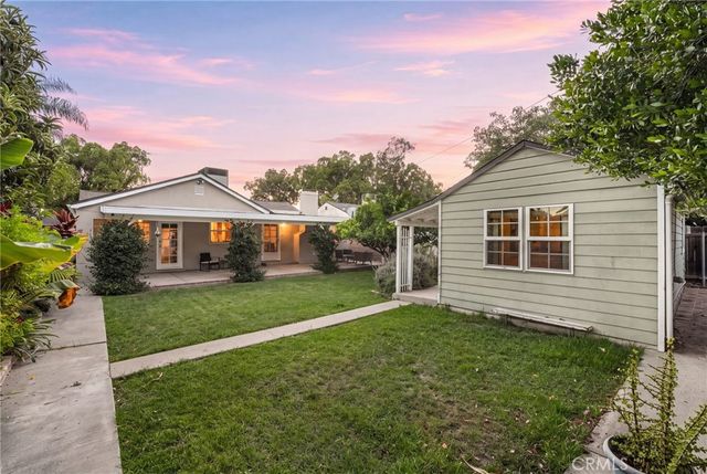 504 N Reese Place, Burbank, CA 91506