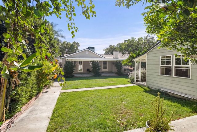 504 N Reese Place, Burbank, CA 91506