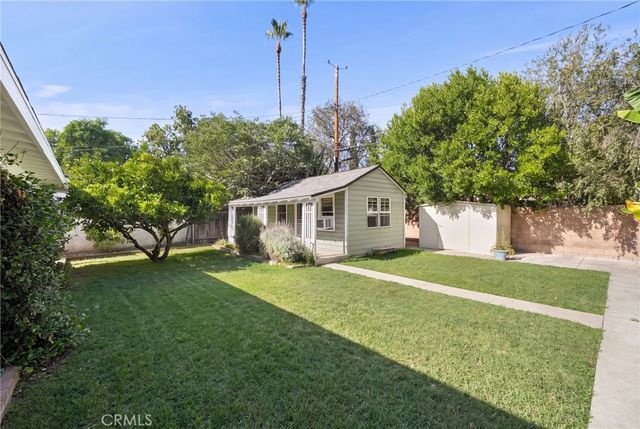 504 N Reese Place, Burbank, CA 91506