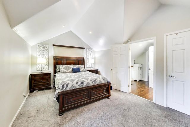 1746 N Nagle Avenue, Chicago, IL 60707