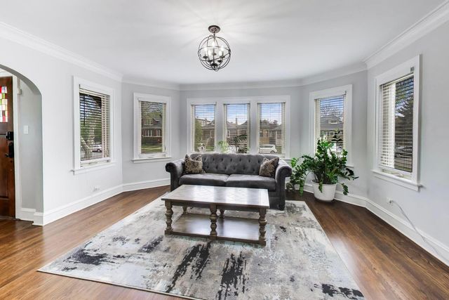 1746 N Nagle Avenue, Chicago, IL 60707