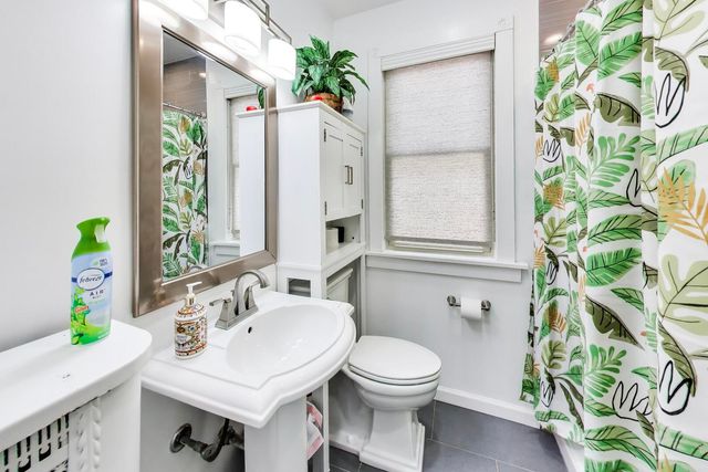 1746 N Nagle Avenue, Chicago, IL 60707