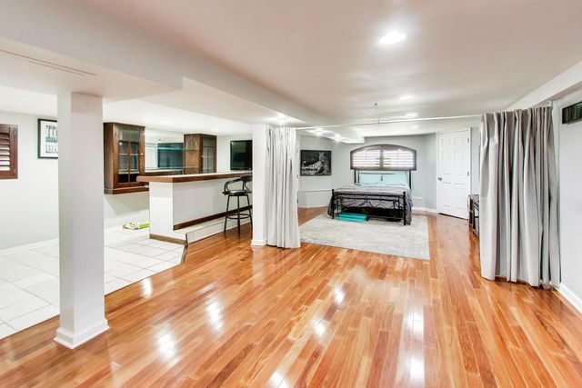1746 N Nagle Avenue, Chicago, IL 60707
