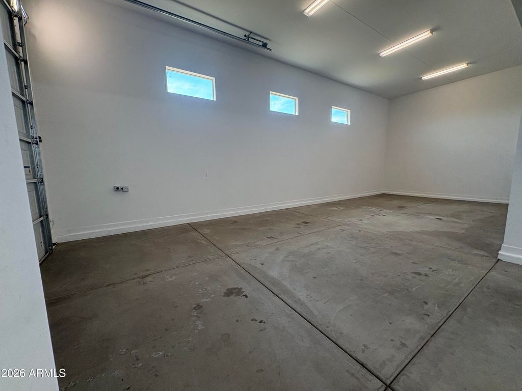 39026 N 9TH Avenue, Phoenix, AZ 85086 — photo 3