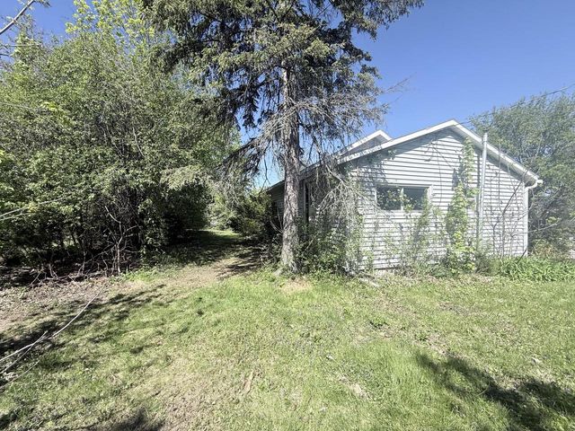 6031 242nd AVENUE, Salem, WI 53168