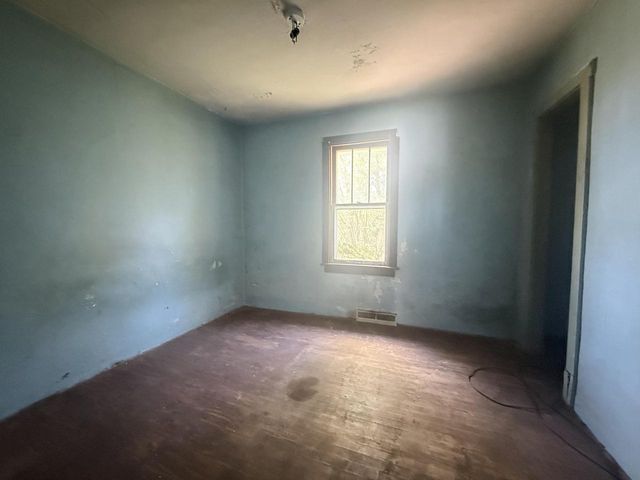 6031 242nd AVENUE, Salem, WI 53168