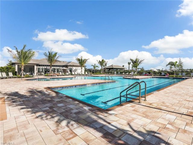 18400 Parksville DR, Estero, FL 33928
