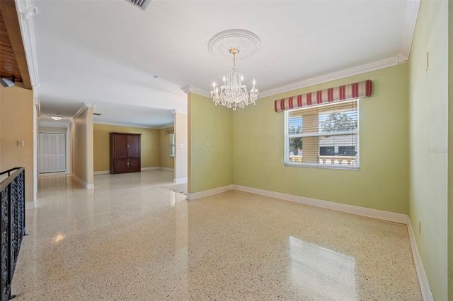 3909 HUDSON LANE, Tampa, FL 33618