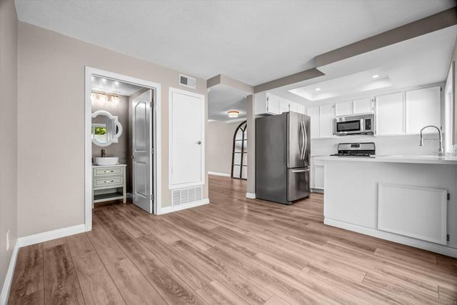 7750 Bolsa Ave 45, Midway City, CA 92655