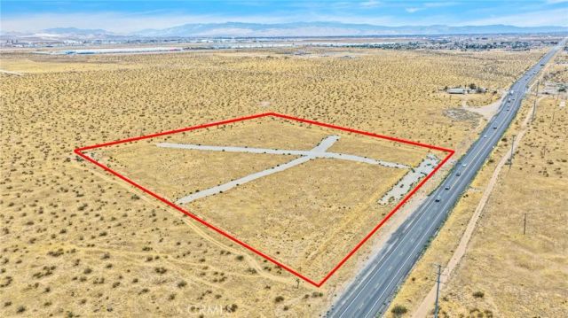 0 NW Us-395, Adelanto, CA 92301