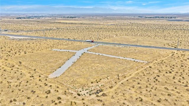0 NW Us-395, Adelanto, CA 92301