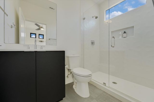 907 Redd ST 2, Austin, TX 78745