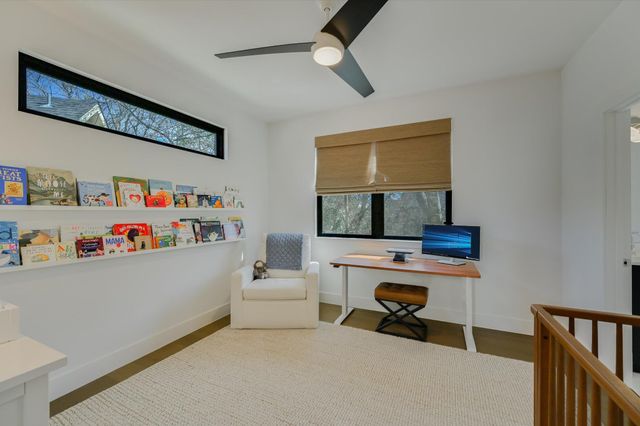 907 Redd ST 2, Austin, TX 78745