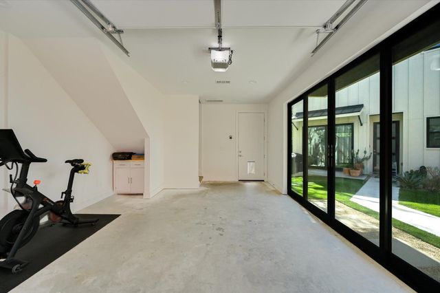 907 Redd ST 2, Austin, TX 78745