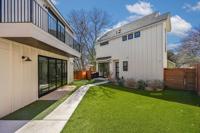 907 Redd ST 2, Austin, TX 78745