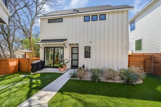 907 Redd ST 2, Austin, TX 78745