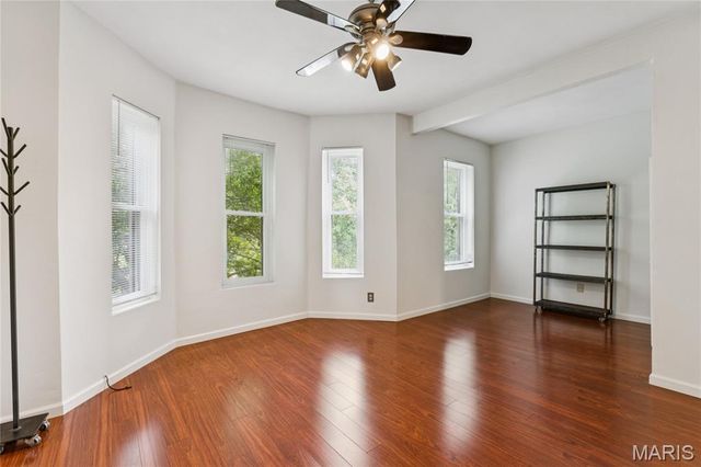 4324 W Pine Boulevard A, St Louis, MO 63108
