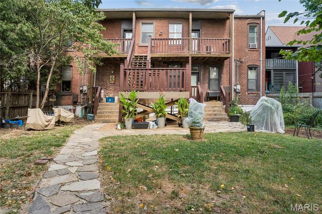 4324 W Pine Boulevard A, St Louis, MO 63108
