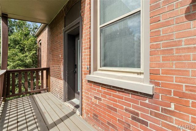 4324 W Pine Boulevard A, St Louis, MO 63108
