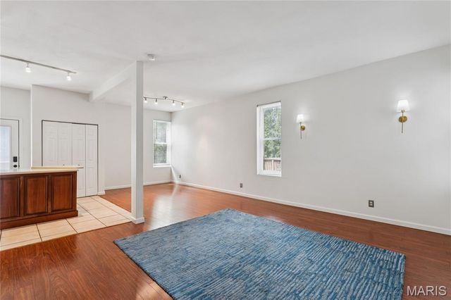 4324 W Pine Boulevard A, St Louis, MO 63108