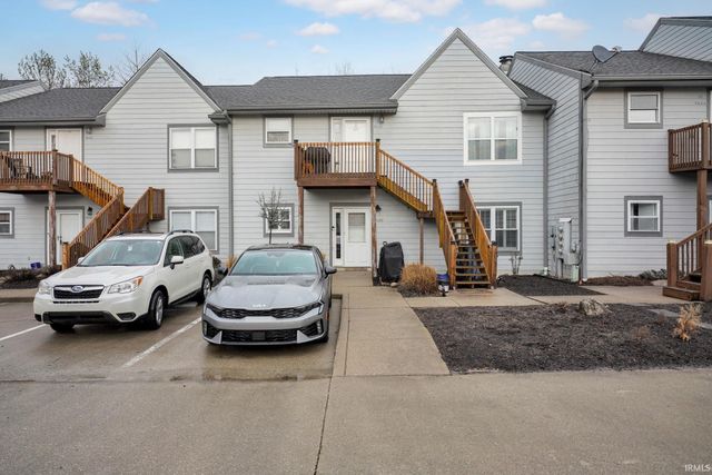 9636 S Bay Pointe Court, Bloomington, IN 47401