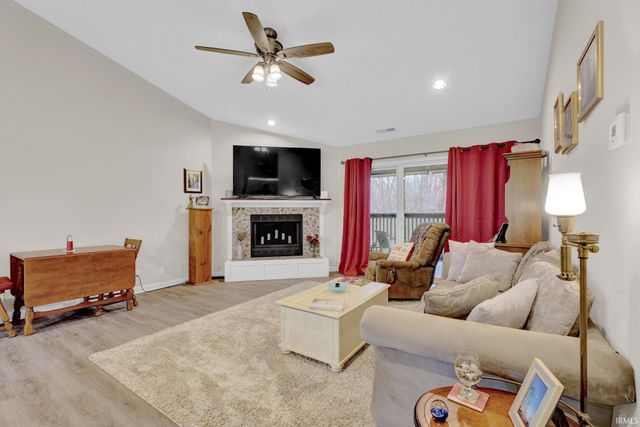 9636 S Bay Pointe Court, Bloomington, IN 47401