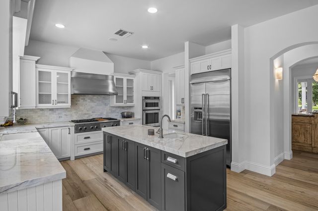 4786 Ridgewood Road E, Boynton Beach, FL 33436