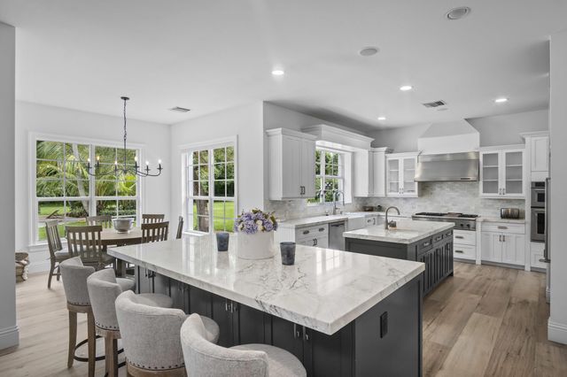 4786 Ridgewood Road E, Boynton Beach, FL 33436