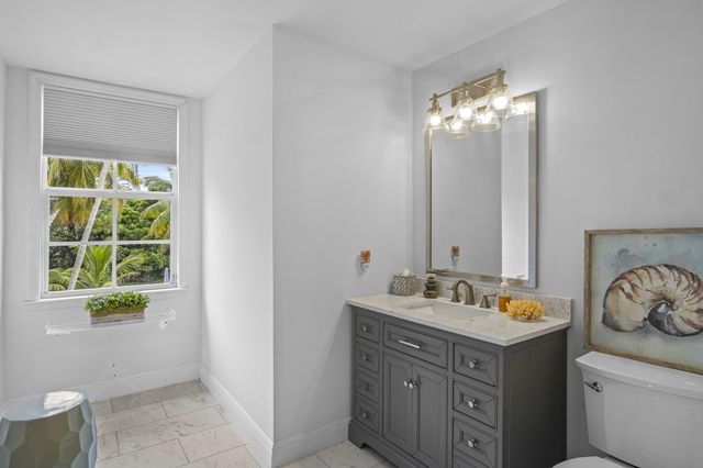 4786 Ridgewood Road E, Boynton Beach, FL 33436