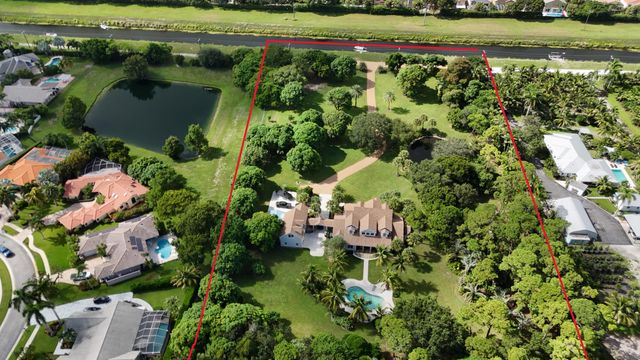 4786 Ridgewood Road E, Boynton Beach, FL 33436