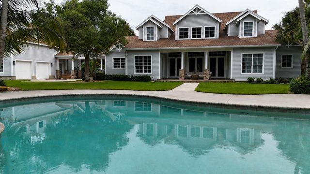 4786 Ridgewood Road E, Boynton Beach, FL 33436