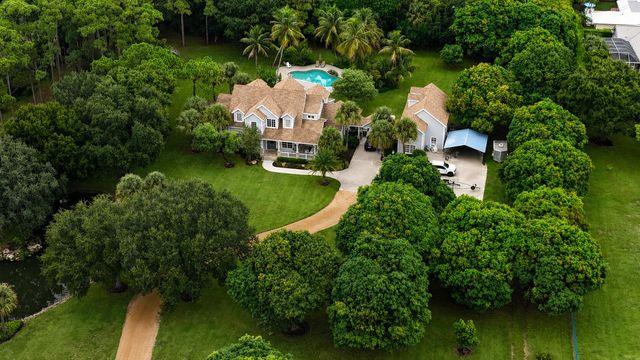 4786 Ridgewood Road E, Boynton Beach, FL 33436