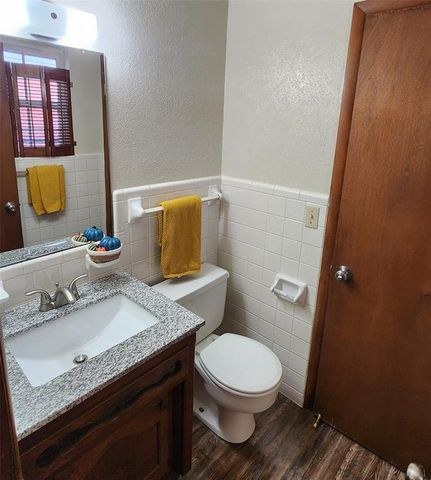 720 Briarcrest Drive, Midwest City, OK 73110